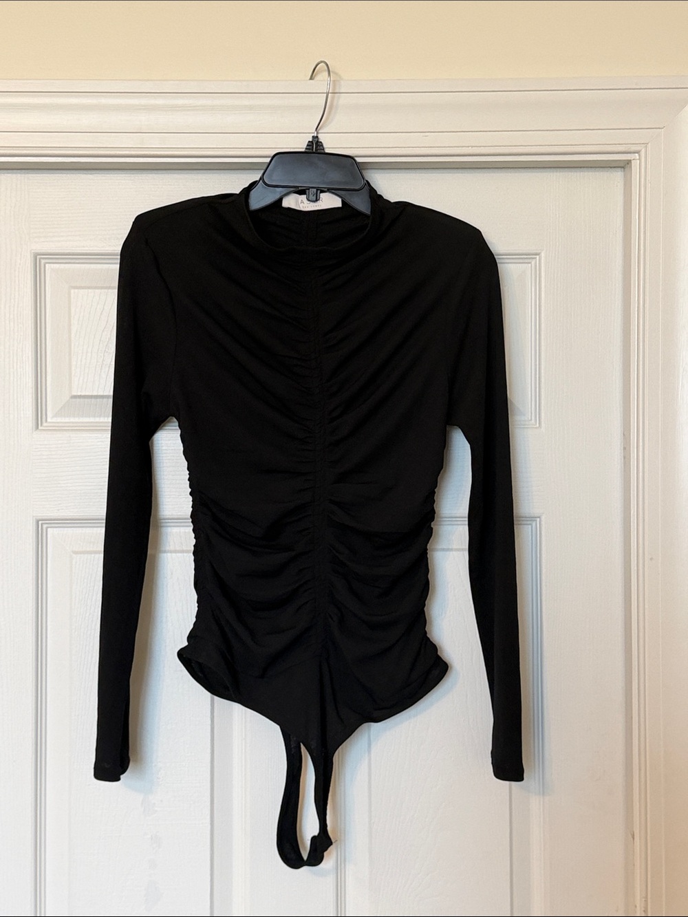 NWOT ASTR Black Ruched Long-Sleeve Bodysuit